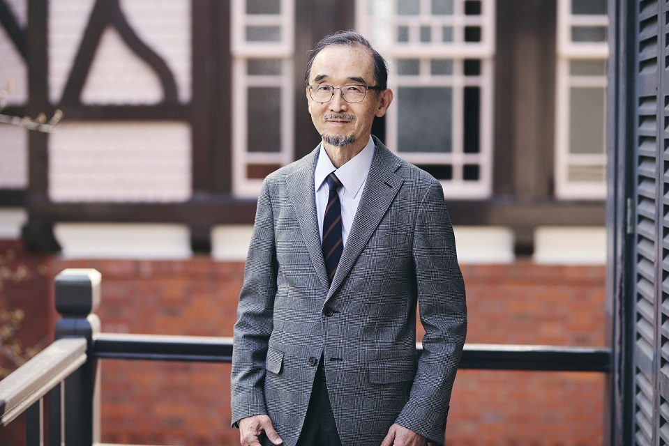 副学長(社会学部教授)岡　伸一